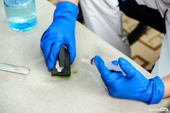 Порятунок від плям і шкідників: луцька клінінгова компанія «SAVA» надає послуги виїзної хімчистки. ФОТО*