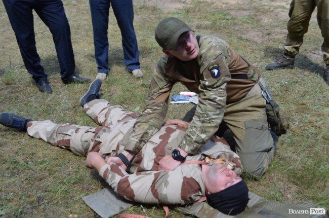 Патріоти краю і країни: як у лісах Волині тренуються загони тероборони