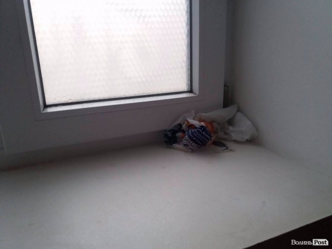 «ІнспекторGym». «Спорт Лайн»: діряві килимки та хліб на підвіконні