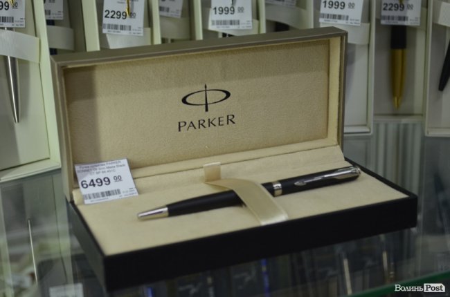 Облаштування офісу «під ключ»: чому волинський бізнес обирає «Офіс Центр»*