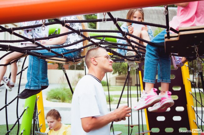 Максимум англійської і уроки театру: ліцей «Республіка» у Луцьку запрошує на навчання* 