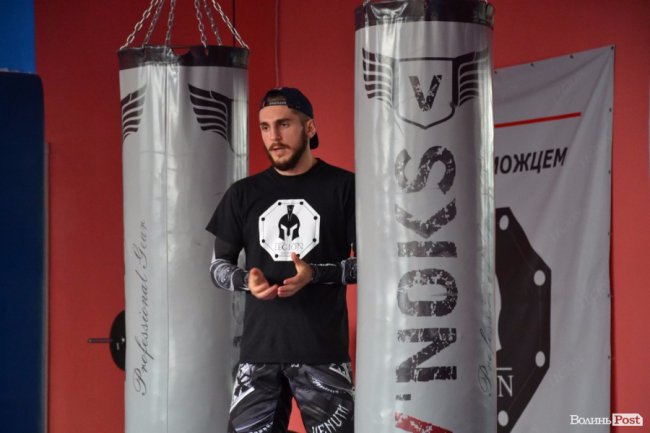 «ЛедіЛегіон»: екватор бійцівського проекту 