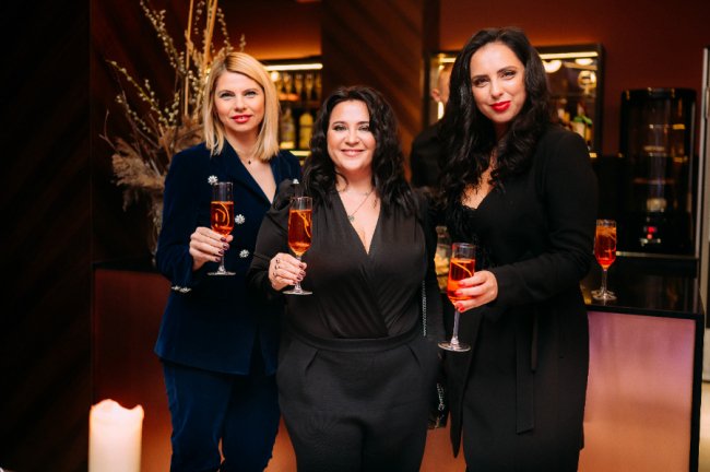 Офіційно відкрили оновлений ресторан «Срібні  Лелеки»* 