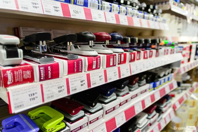 «Офіс Центр» у Луцьку – місце для вигідного шопінгу перед школою*