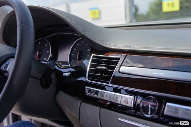 Від компактного хетчбека до брутального позашляховика: автомобілі для леді від WEST AUTO HUB* 