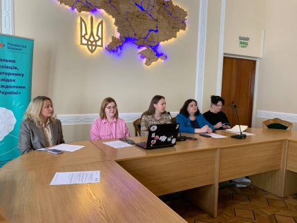 Соціальні працівники теж потребують підтримки в умовах війни в країні