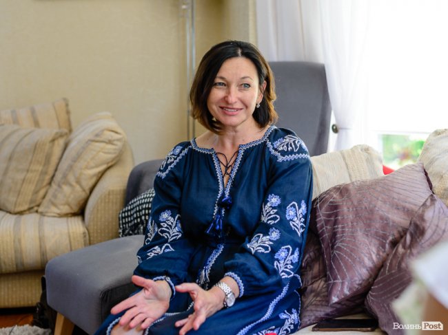   Місце сили Ірини Констанкевич. ІНТЕРВ’Ю ВДОМА У НАРОДНОЇ ДЕПУТАТКИ. ФОТО