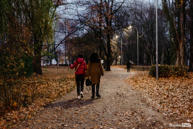 На «своїх двох»: речниця прокуратури 2 роки не їздить Луцьком ні маршрутками, ні тролейбусами