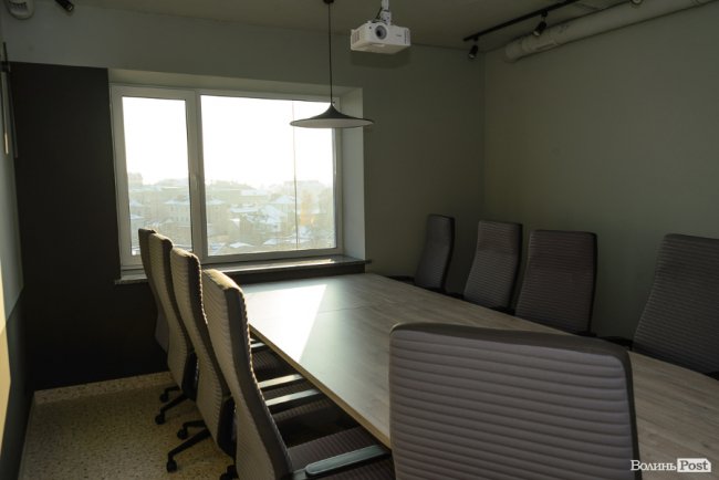 У центрі Луцька з'явився новий бізнес-простір із коворкінгом. ФОТО*