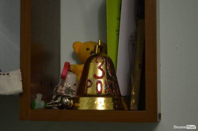 «У 22 роки я був в обісцяних штанах»: як товариство анонімних алкоголіків у Луцьку дає шанс на друге життя 