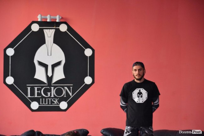 «ЛедіЛегіон»: екватор бійцівського проекту 