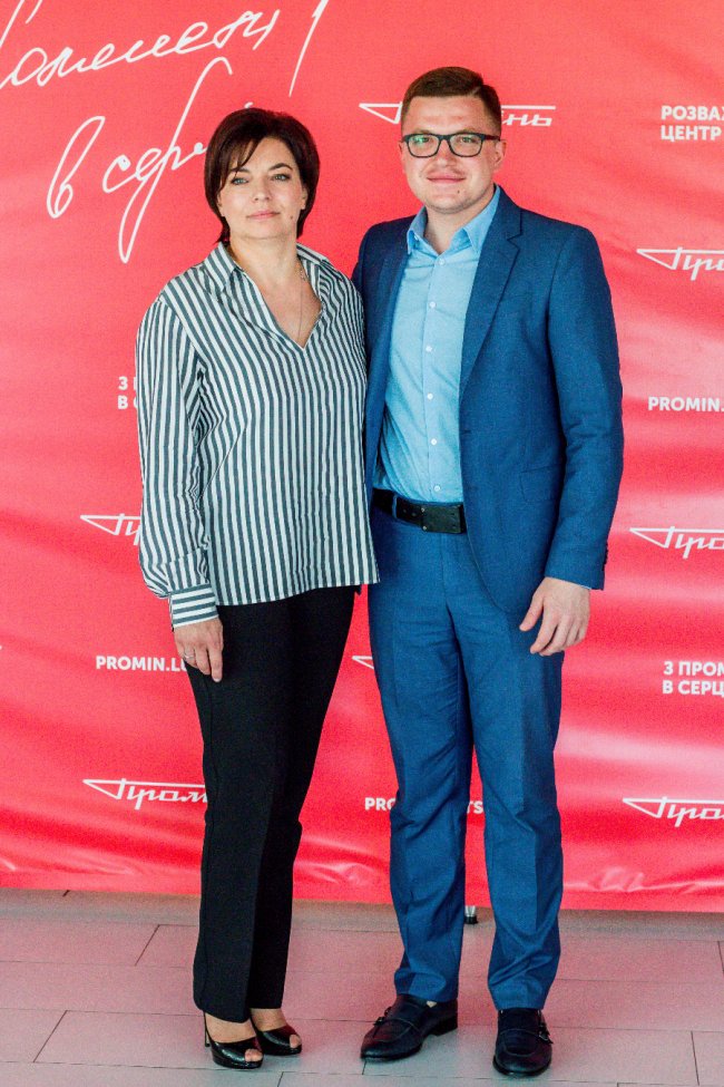 ЦИТАТНИК Олени Палагути: Я не проводила вихідні вдома, не пекла пирогів і «Наполеон»