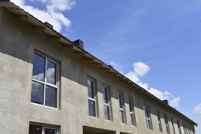 Перший будинок ЖК «Ваш Затишок» вже готовий до здачі. ФОТОЗВІТ*