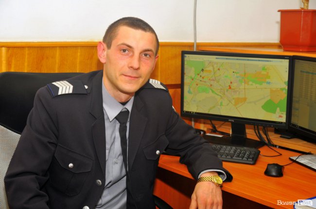 Будні луцької служби «102»:  хибні виклики, діти та бажання «поговорити»