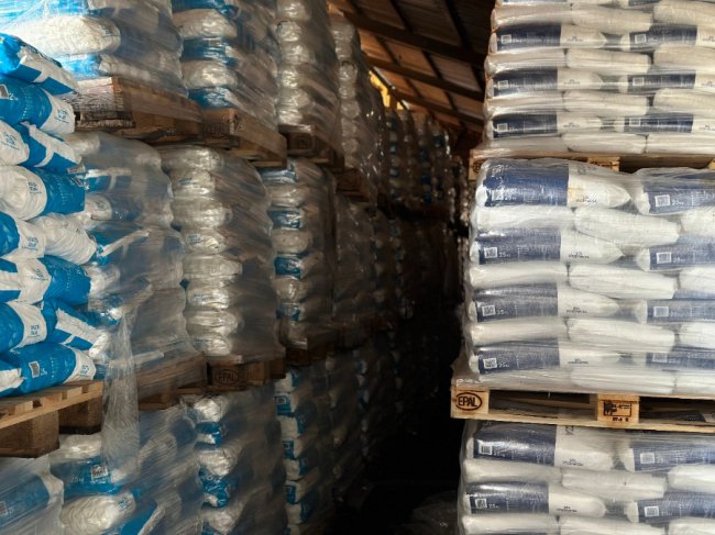 Попри війну: у Луцьку запрацювало нове виробництво солі