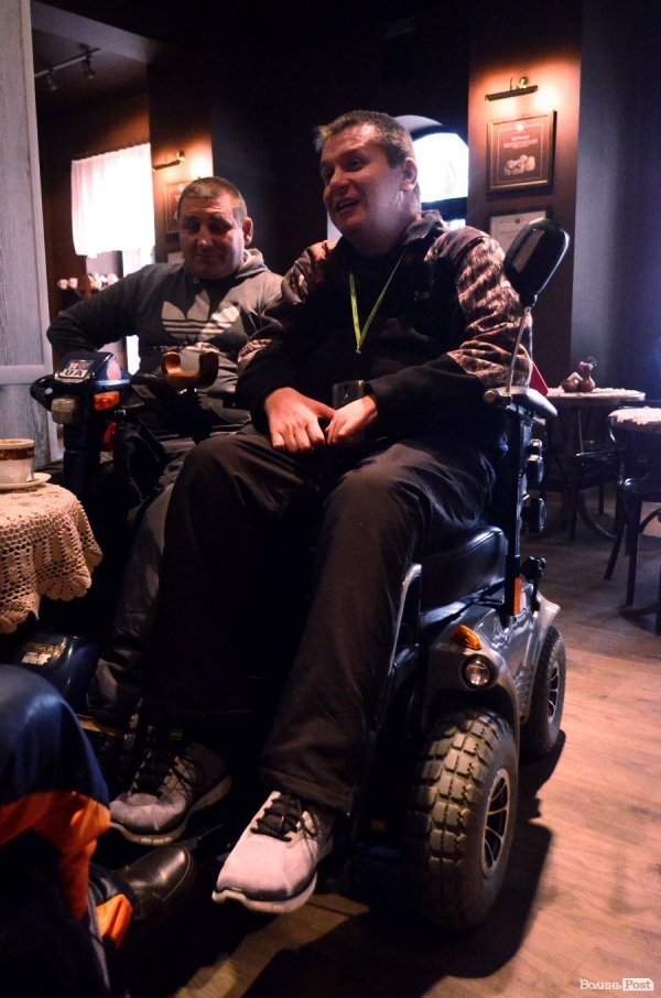 Місто перешкод: у які заклади Луцька можна потрапити на візку?