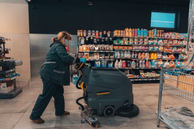 «АТБ» подвоює складські запаси продуктів і вводить обмеження на оптовий продаж товарів*