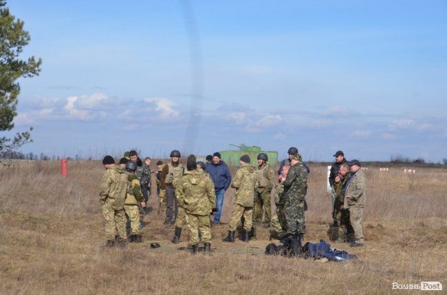 Важко в навчанні – легко в бою: на Волині - «вогневий» вишкіл загонів тероборони