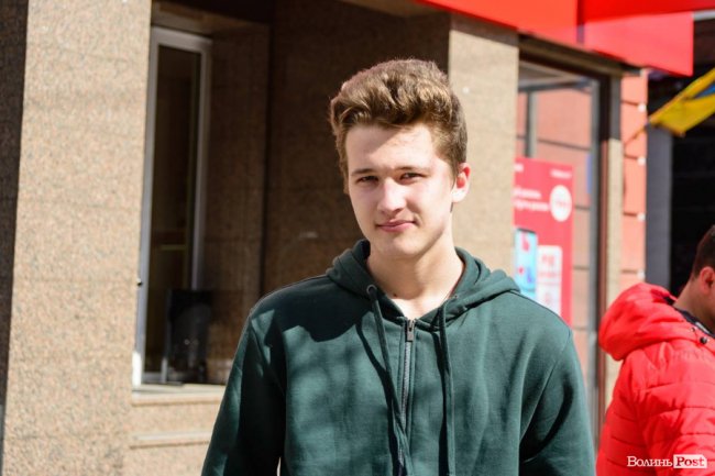 Голос вулиці: що у Луцьку думають про результати першого туру президентських виборів. ОПИТУВАННЯ