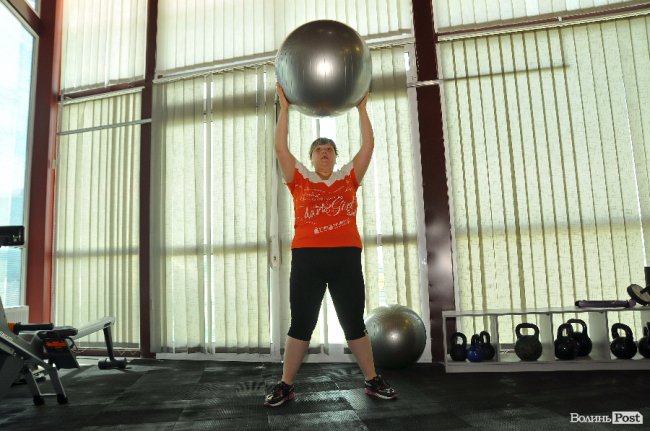 «БудуйТіло3»: фітбол, тренажери та бігова доріжка
