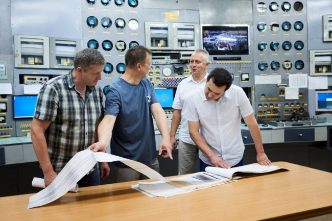 Людина, яка підняла у небо українські літаки: працівники луцького «Мотору» розповіли про життя легендарного директора 