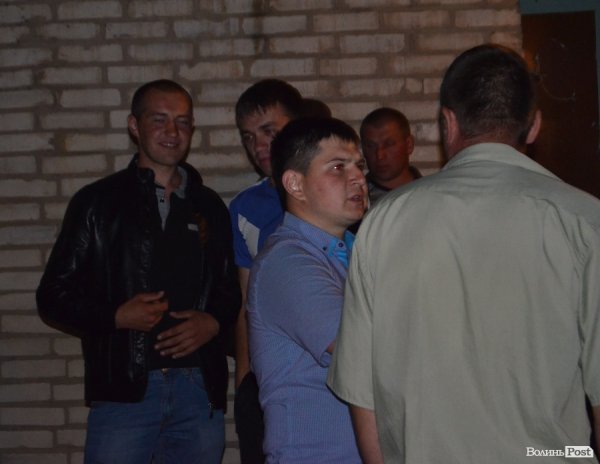 Танці, бійки, кавалери… Як святкують День Молоді у волинській глибинці. ФОТО