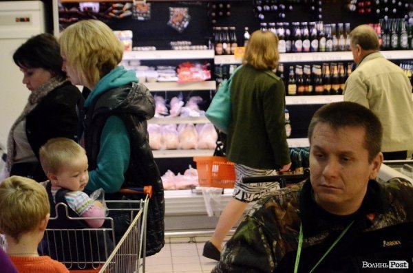 Місто перешкод: у які заклади Луцька можна потрапити на візку?