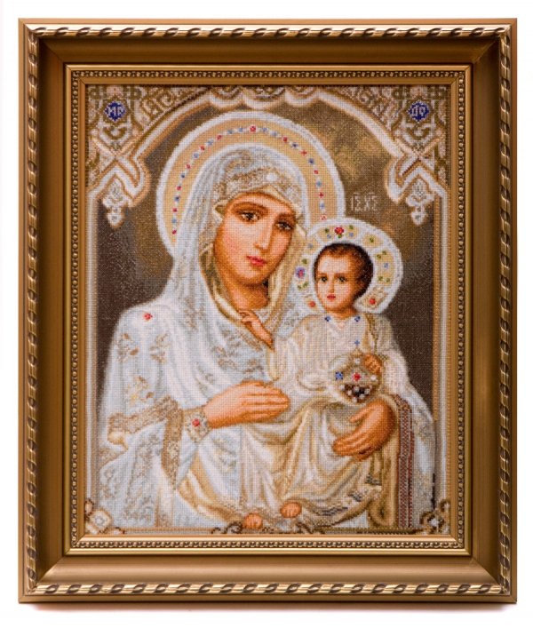 Вишиванка, створена без любові, не має душі, - луцька вишивальниця