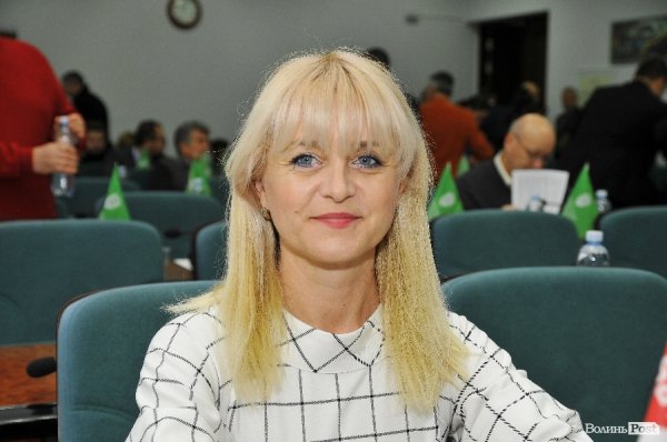 Пекли, носили, воювали: як заробили свої перші гроші депутати Луцькради