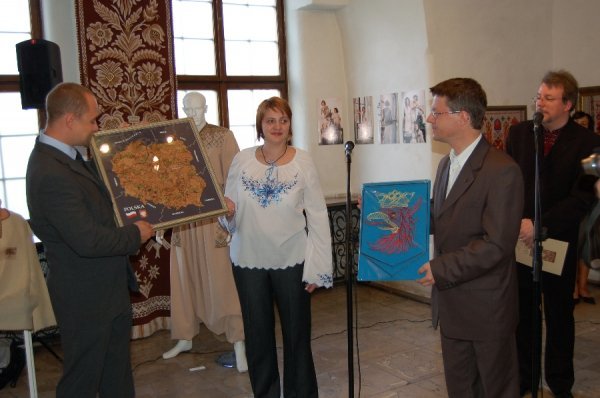 Вишиванка, створена без любові, не має душі, - луцька вишивальниця