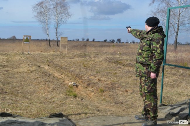 Важко в навчанні – легко в бою: на Волині - «вогневий» вишкіл загонів тероборони