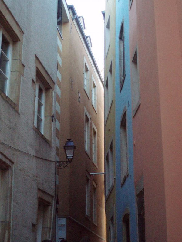 «Нотатки мандрівниці» Олени Маланій з тихого куточка Європи