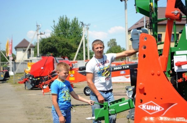 «ВФК» презентувала  сервісний центр: новинки, акції та гарне шоу. ФОТО