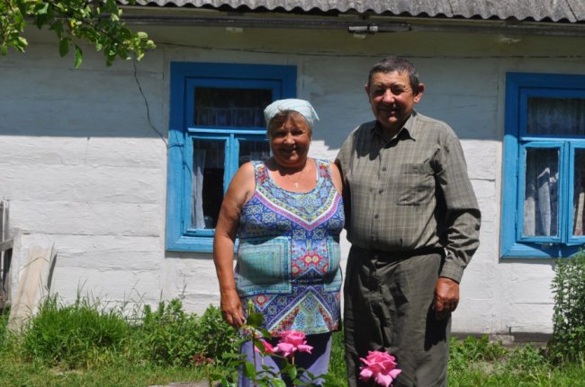 До бджолярства привів нещасний випадок: волинянин на пасіці оздоровлює людей