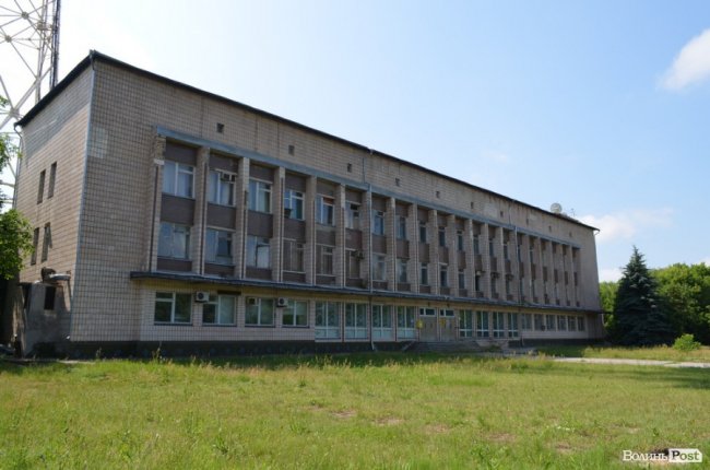 відділення Укрпошти працює кілька днів на тиждень