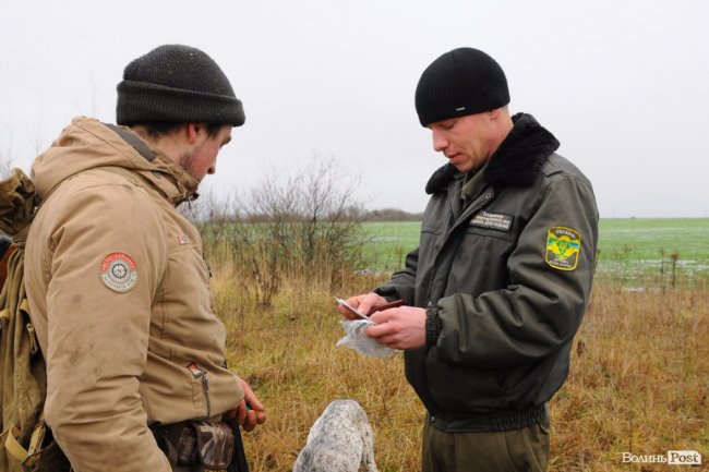 Нічні погоні та браконьєри: як працює лісова рейдова група. ФОТО
