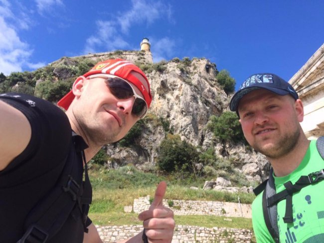 «Нотатки мандрівника» Віктора Павлюка: 9 країн за 100 доларів