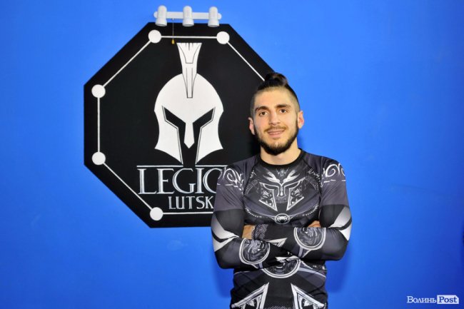 «ЛедіЛегіон»: «бої без правил» для жінок