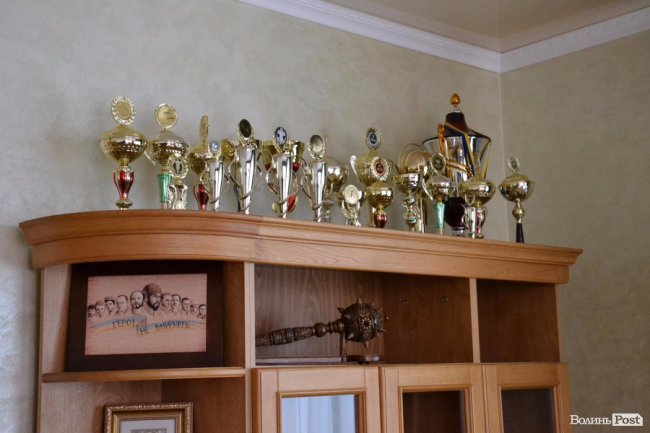 КУбки, які завоювали лісівники на різних змаганнях