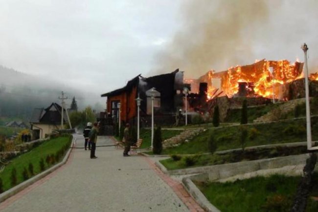 Готель Фанчука «Київська Русь» згорів