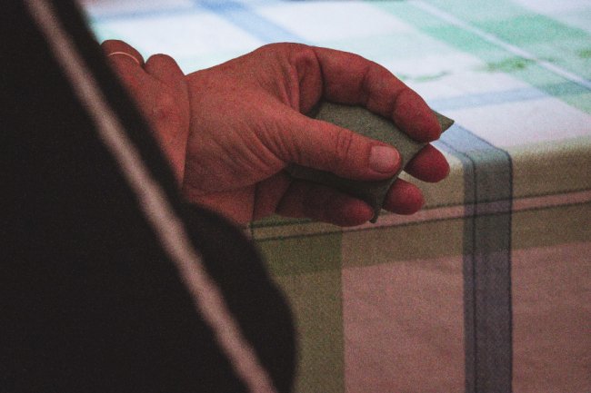 «Тільки те світло, яким він був і яке залишив, тримає на світі». У пам’ять про Вадима Гринюка, вбитого Росією на аеродромі у Луцьку