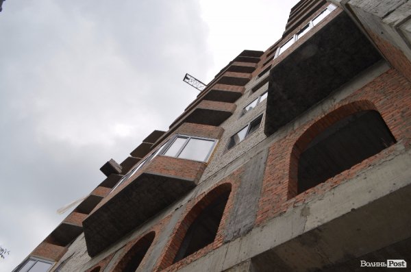 Хто хоче квартиру із чудовим виглядом з вікна?