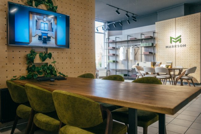 Кухні та офісні меблі у Луцьку: на що звертати увагу, щоб не пошкодувати