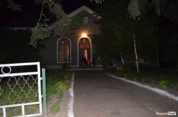 Танці, бійки, кавалери… Як святкують День Молоді у волинській глибинці. ФОТО