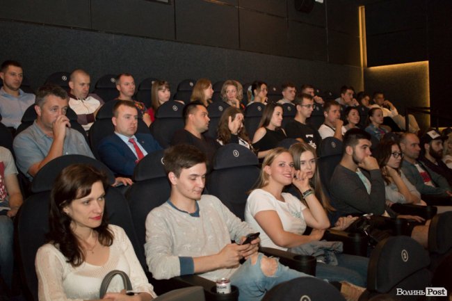 ЦИТАТНИК Романа Хорзова: Найбільша криза в мене виникає, коли я лежу на дивані