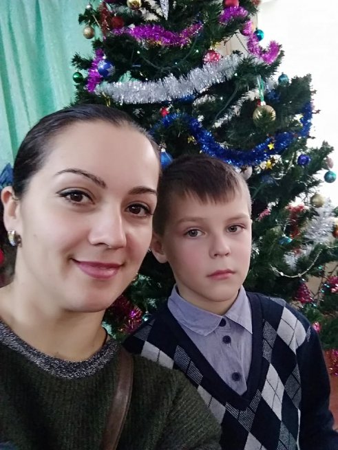 Молодший син Дмитро