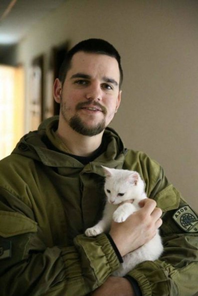 Теплі спогади та мандариновий настрій: що приносив відомим волинянам Миколай