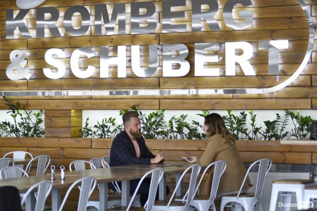 Відкриття сучасних їдалень та доставка харчування: Роман Хорзов про «фішки» для бізнесу від «Волиньспецхіту»*