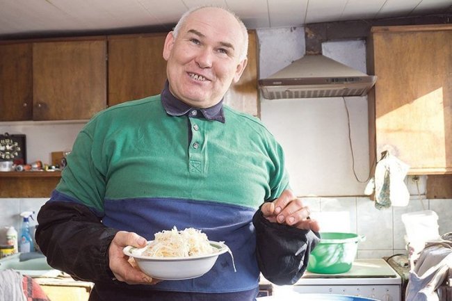 Квасити можна все, – волинянин поділився секретами приготування хрумких смаколиків