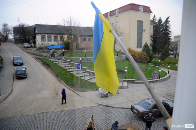Будні «головного» відділення «Укрпошти» в Луцьку. ФОТО